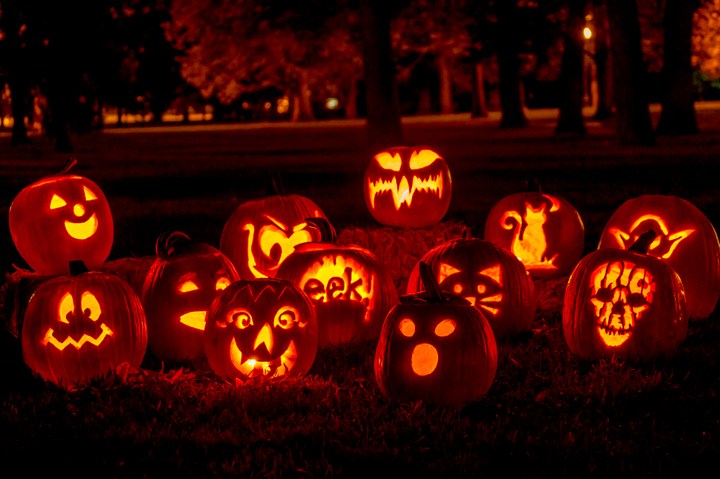 Pumpkin put outdoor area at helloween night